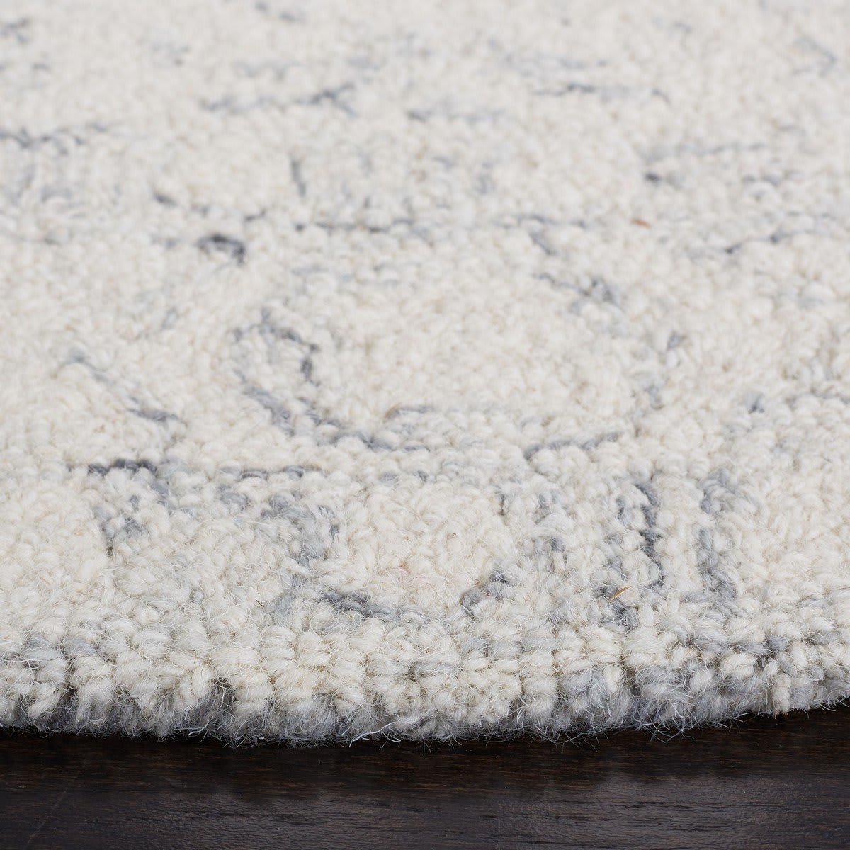 Safavieh Micro-Loop Mlp524H Charcoal - Ivory | Rug Studio