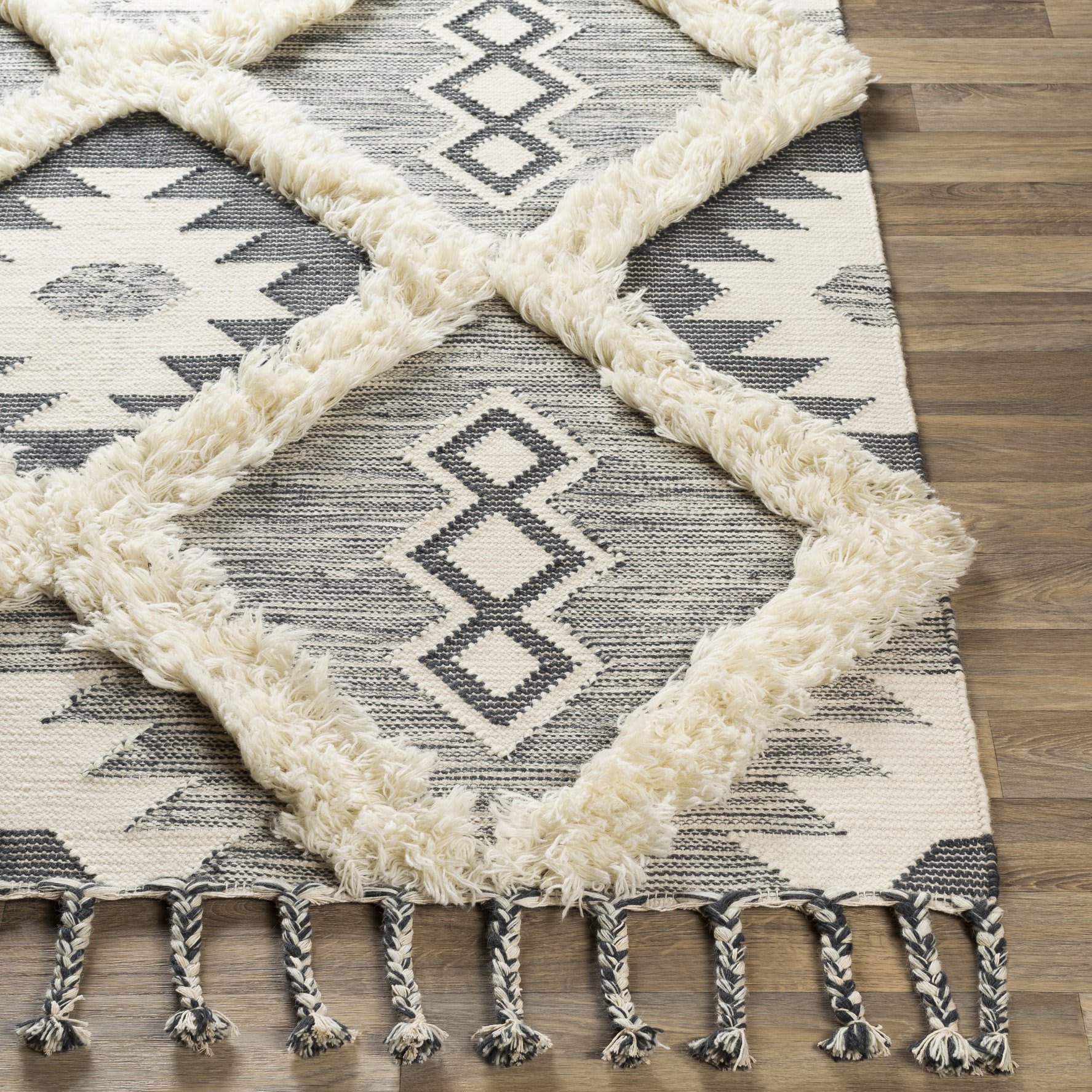 Apache Style Rugs Surya Apache APA-2305 | Rug Studio